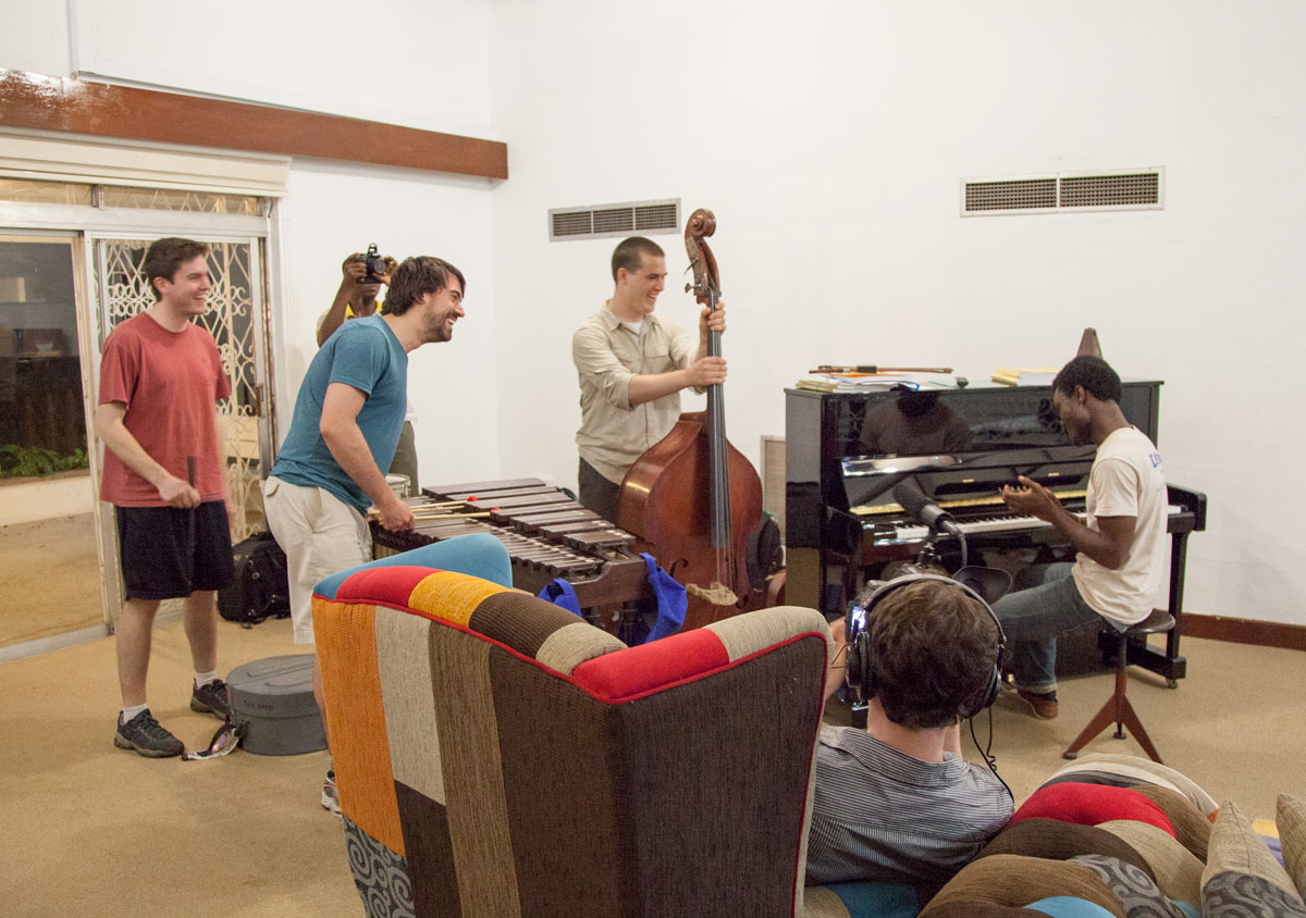 Yale musicians play at GenuisHive in Ghana